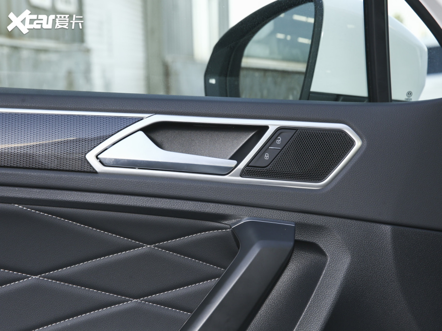 2022;^L 330TSI ԄӃ(q)