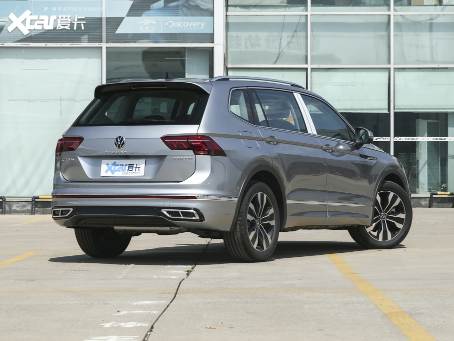 2022;^L 330TSI Ԅ(dng)(q)R-LineŞ