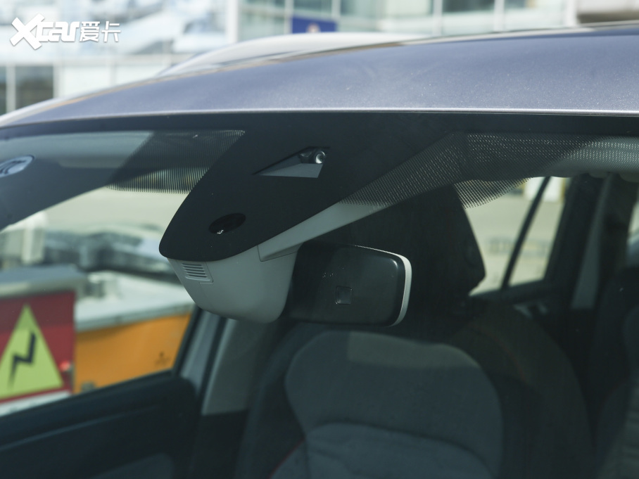 2022;^L 330TSI Ԅ(dng)(q)R-LineŞ