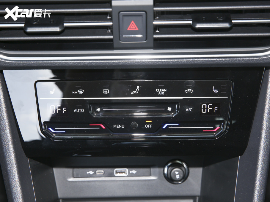 2022;^(gun)L 330TSI Ԅ(dng)(q)R-LineŞ