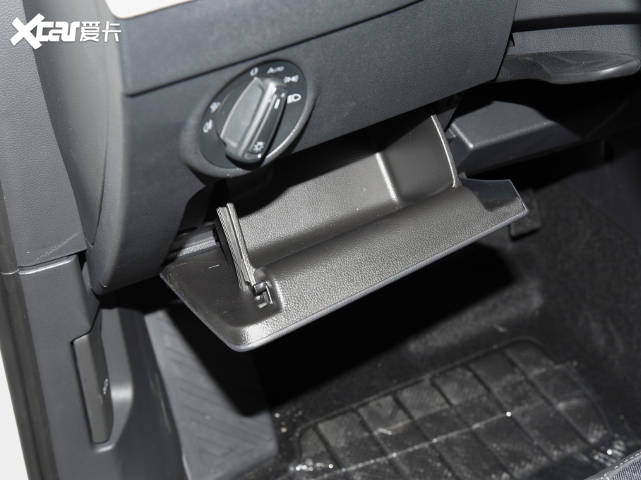 2022;^L 330TSI ԄӃ