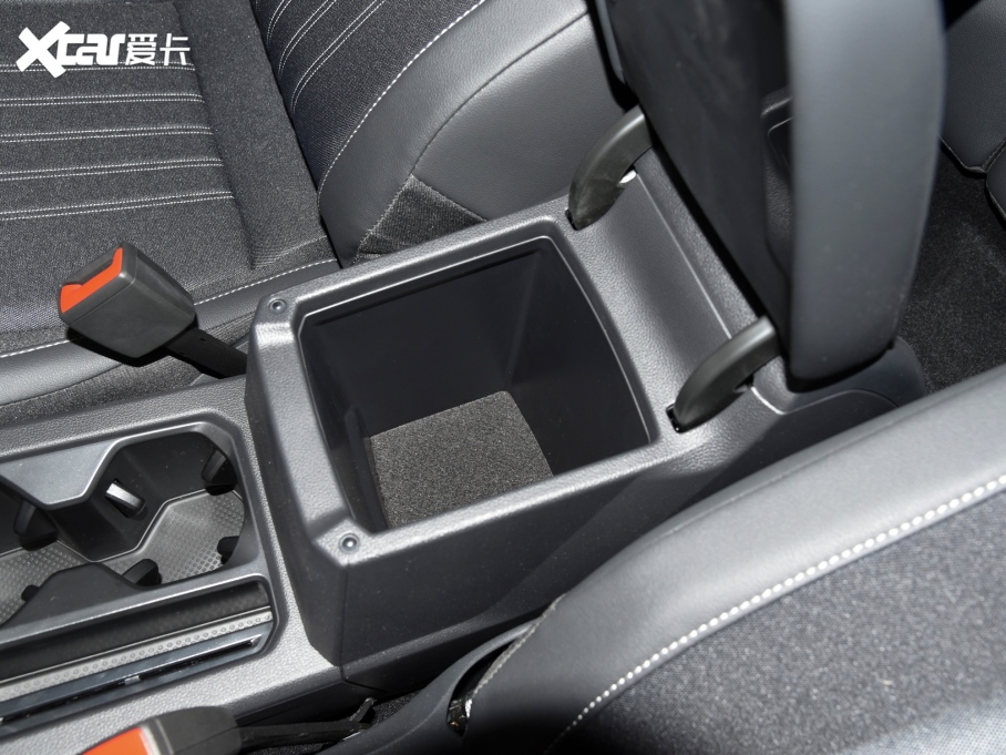 2022;^L 330TSI ԄӃ(q)