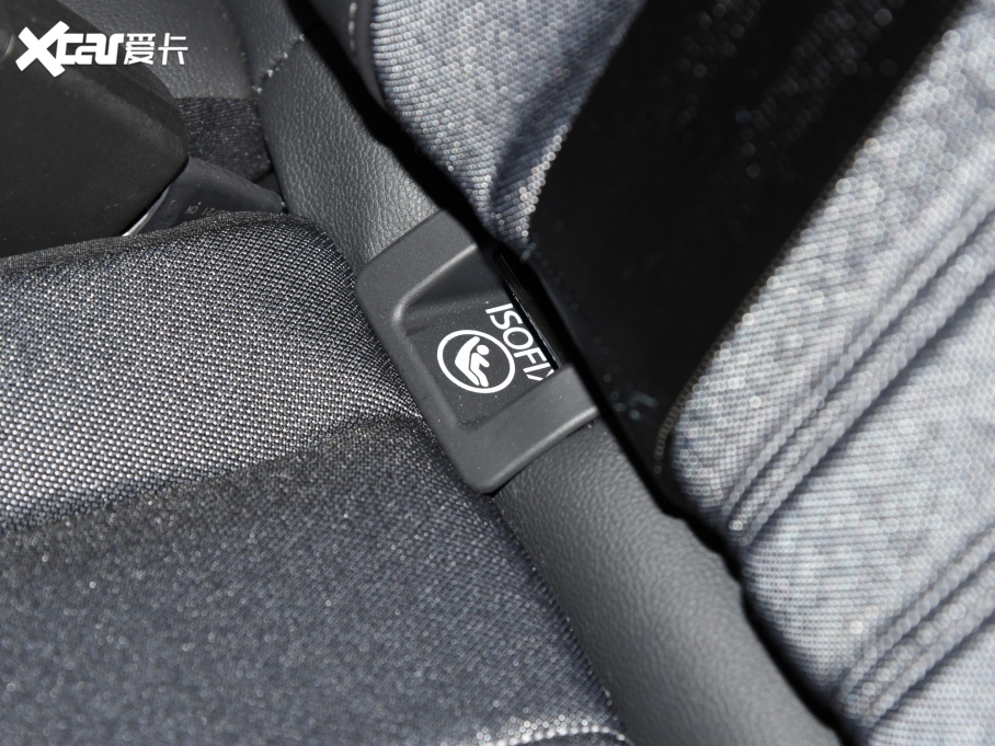 2022;^L 330TSI ԄӃ