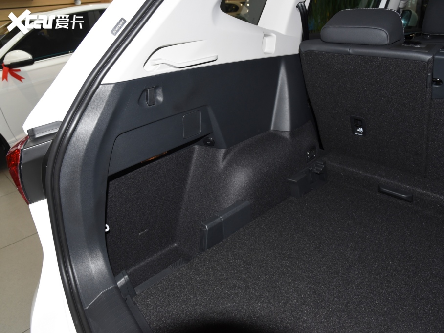 2022;^L 330TSI ԄӃ(q)