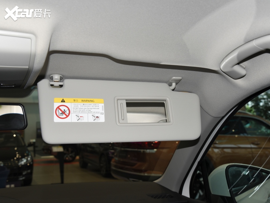 2022;^L 330TSI ԄӃ