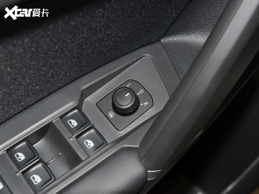 2022;^L 330TSI ԄӃ(q)