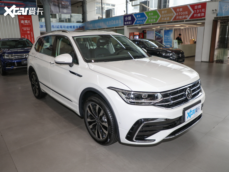 2022;^L 380TSI ԄR-LineԽ7