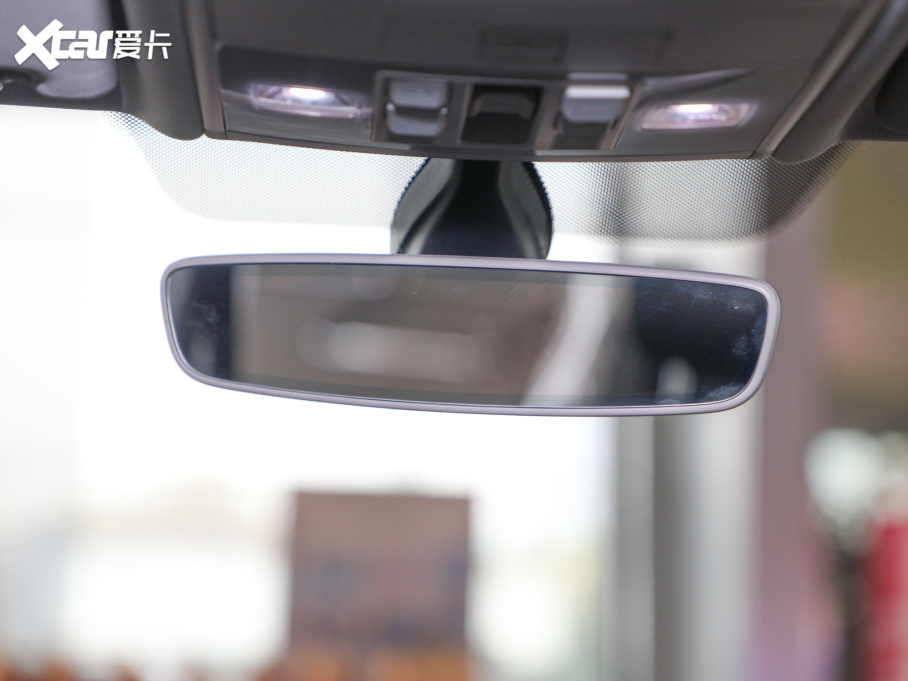 2022;^L 380TSI Ԅ(q)R-LineԽ7