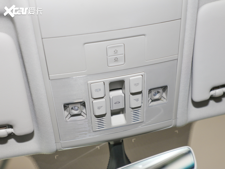 2022;^L 380TSI Ԅ(q)R-LineԽ7