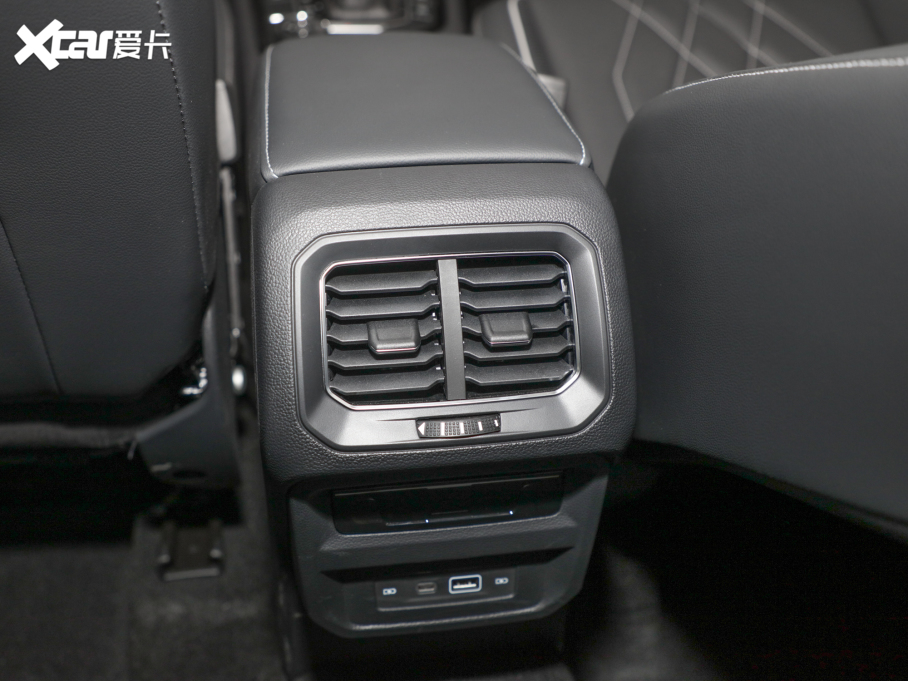 2022;^L 380TSI ԄR-LineԽ7