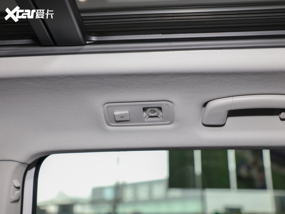 2022;^L 380TSI ԄR-LineԽ7