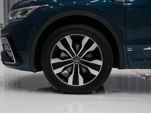 2022款380TSI 自动四驱R-Line旗舰版7座 轮圈