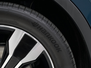 2022380TSI ԄR-LineŞ7 ݆̥Ʒ