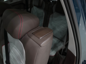 2022380TSI ԄR-LineŞ7 g