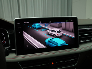 2022380TSI ԄR-LineŞ7 п؅^