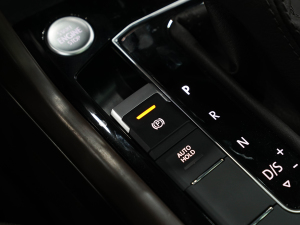 2022380TSI ԄR-LineŞ7 v܇Ƅ