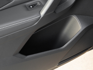 2022330TSI ԄӃR-LineԽ Tg