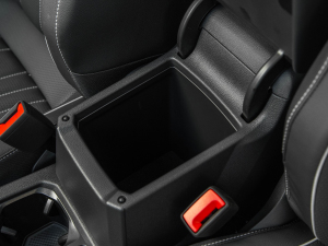 2022330TSI ԄӃR-LineԽ g