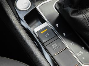 2022330TSI ԄӃ(q)R-LineԽ v܇Ƅ