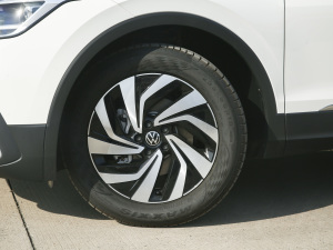 2022款330TSI 自动两驱智享版 轮圈