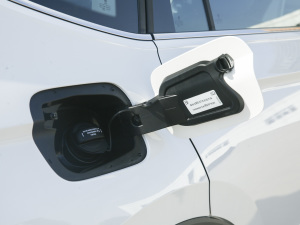 2022330TSI ԄӃ(q) w