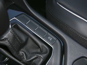 2022330TSI ԄӃ п؅^