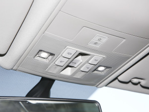 2022330TSI ԄӃ п؅^