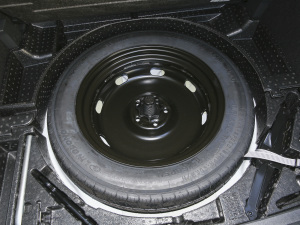2022款330TSI 自动两驱智享版 备胎