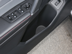 2022330TSI ԄӃR-LineŞ ǰTg