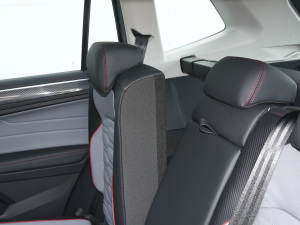 2022330TSI ԄӃR-LineŞ g