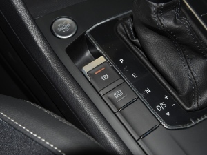 2022330TSI ԄӃ v܇Ƅ