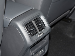 2022330TSI ԄӃ п؅^