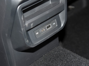 2022330TSI ԄӃ п؅^