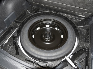 2022款330TSI 自动两驱舒享版 备胎