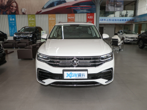 2022款380TSI 自动四驱R-Line越享版7座 正前