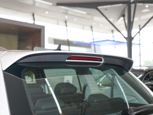 2022380TSI ԄR-LineԽ7 ^