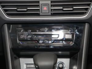 2022380TSI Ԅ(dng)(q)R-LineԽ7 {(dio){(dio)(ji)