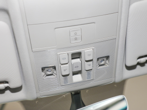 2022380TSI ԄR-LineԽ7 п؅^