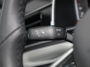 2022380TSI ԄR-LineԽ7 п؅^