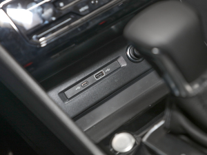 2022380TSI ԄR-LineԽ7 п؅^