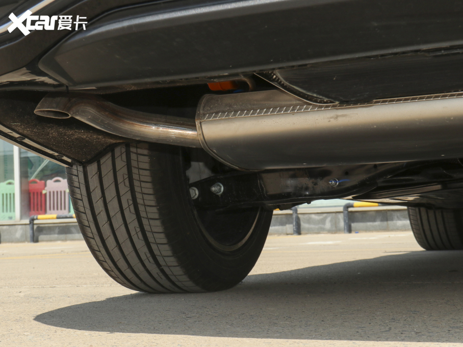 2022�����_�� 330TSI �ǿպ��A��