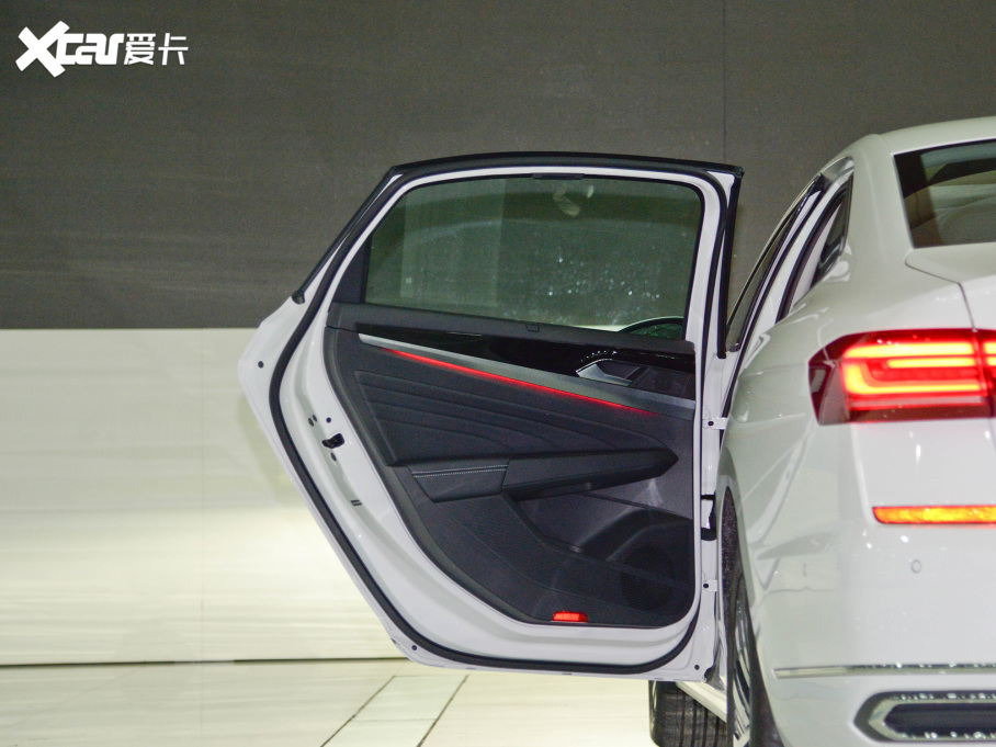 2022_Դ 430PHEV (dng)A