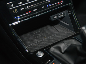 2022430PHEV ӺA п؅^