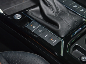 2022430PHEV ӺA п؅^