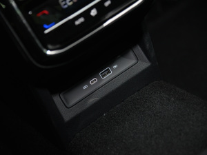 2022430PHEV ӺA п؅^