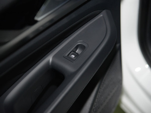 2022430PHEV ӺA ܇ƅ^