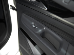 2022430PHEV ӺA п؅^