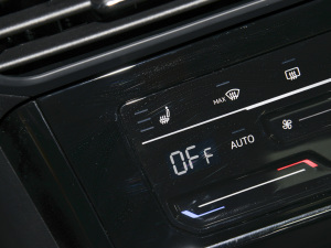 2022430PHEV (dng)Ӣ g