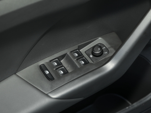 2022280TSI DSGm {܇ƅ^	