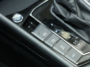 2022280TSI DSGA v܇Ƅ